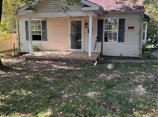 220 Mann Avenue, Austin, IN 47102