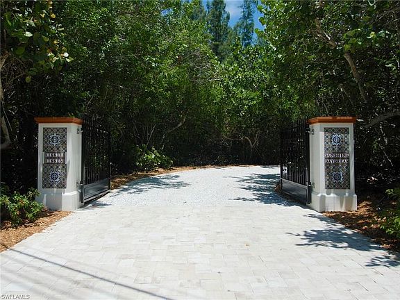 4th image of 16611 Captiva Dr