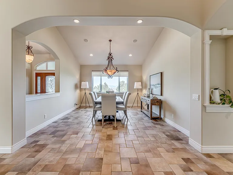 1039 Mountain Air Ct — Photo 7