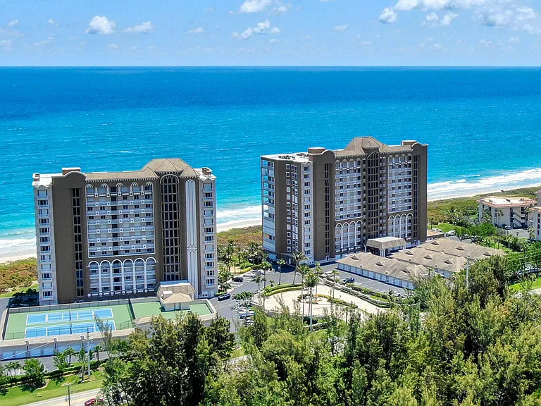 4180 N Highway A1a Hwy #604 — Photo 40