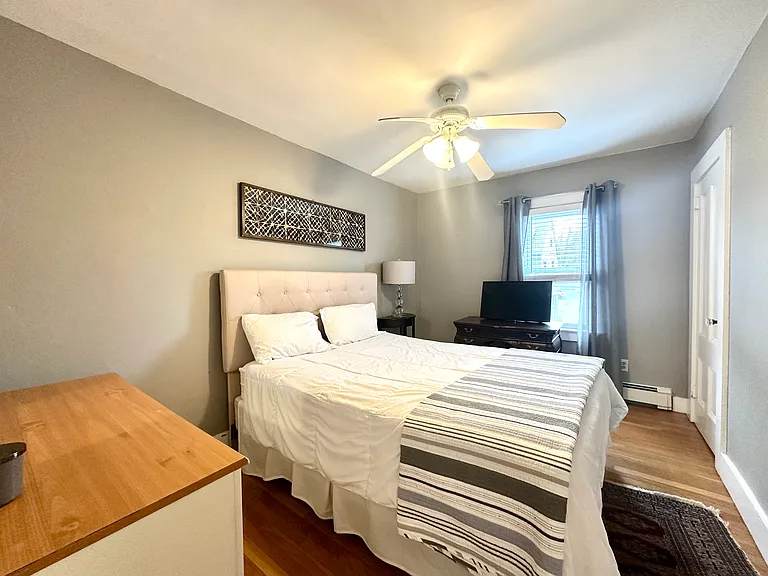 64 Roseneath Ave — Photo 13