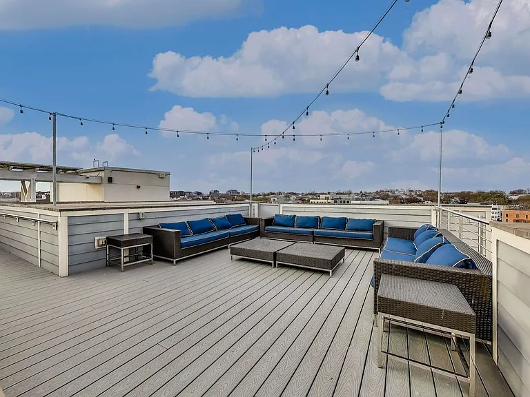 1350 Maryland Ave NE #316 — Photo 19