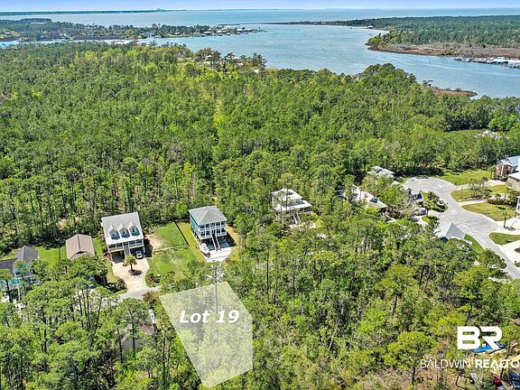 4th image of Skiff Ln