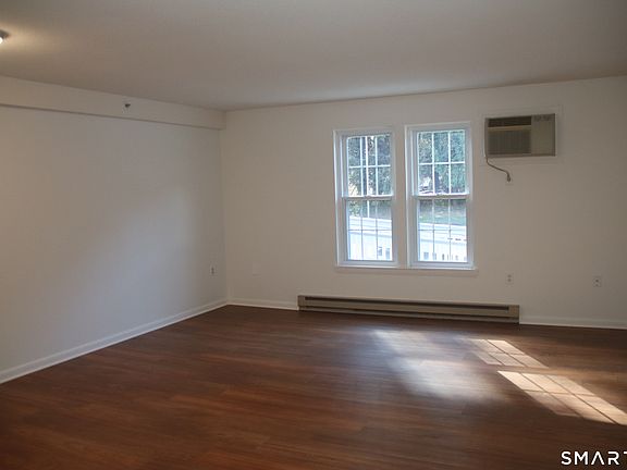 5th image of 82 Longview Street #38