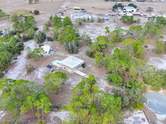 2nd image of 4318 Appaloosa Rd