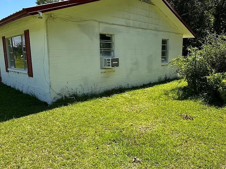 19465 Mobile Rd — Photo 19