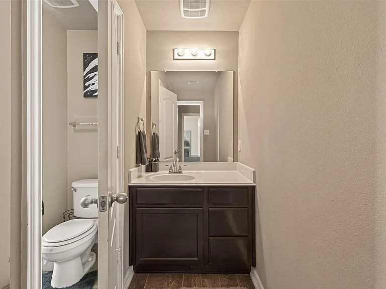 4502 Mallory Creek Dr — Photo 23