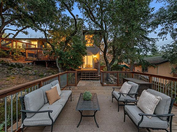 2nd image of 1205 Calle Del Arroyo Road