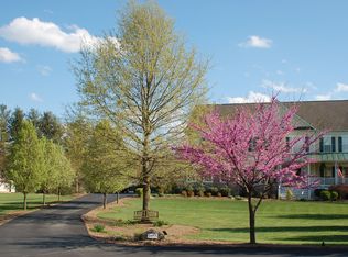 35785 Heron Meadow Ln, Round Hill, VA 20141