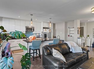 608 Raphael Ave, Mississauga, ON L5G 1W8