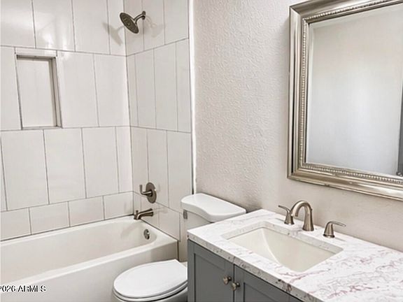 5th image of 6725 W PALMAIRE Avenue