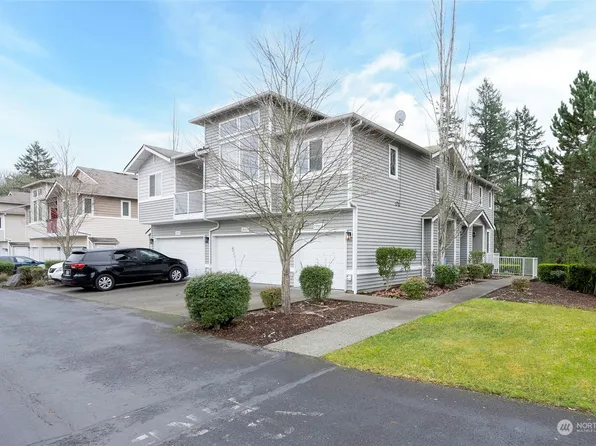 1935 Garry Oaks #B, Dupont, WA 98327