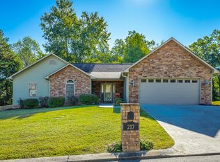 217 Pebble Ridge Dr SE, Cleveland, TN 37323