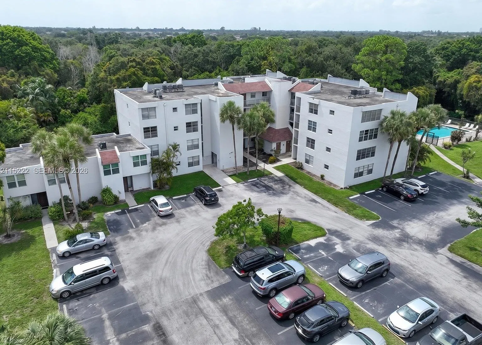 Live Oak Condo Seven — Photo 1