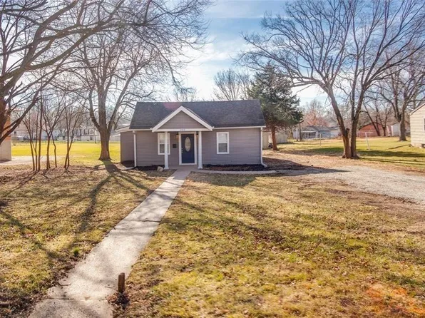 120 E South Ave, Belton, MO 64012