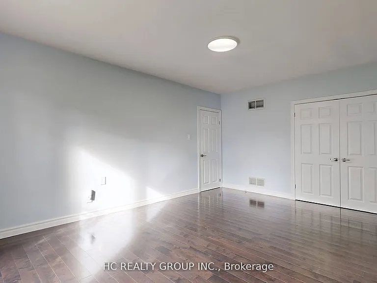 83 Fairway Heights Dr — Photo 23