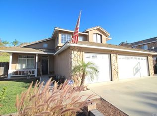 2090 Georgetown Dr, Corona, CA 92881