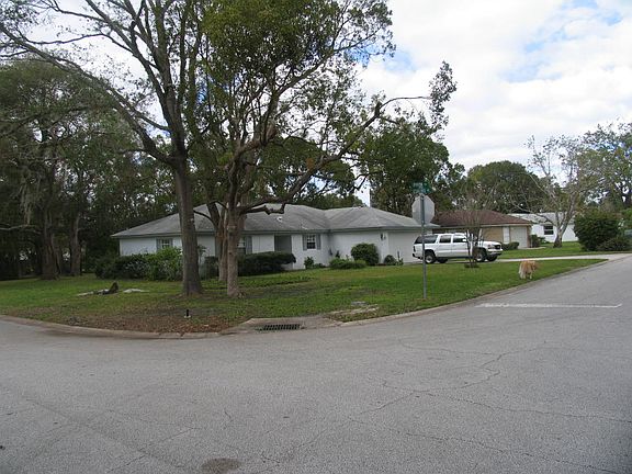 3rd image of 146 Pinion Cir