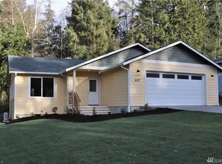 447 Cox Dr, Coupeville, WA 98239