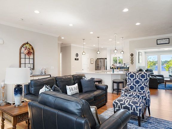 4th image of 39 Kibrel Court