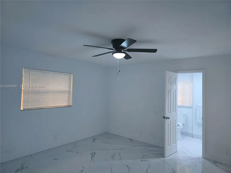 7771 NW 46th St — Photo 10