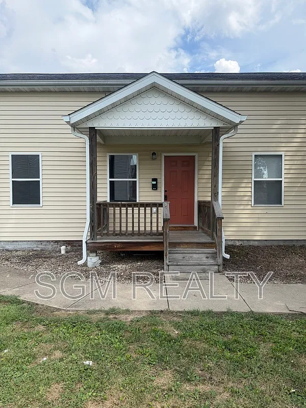 2 bed, 1.0 bath, 723 sqft, $1,200 — Photo 3