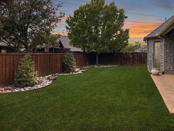 2nd image of 8208 Regency Dr