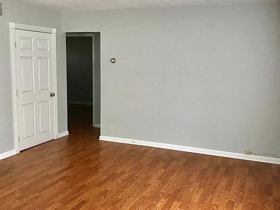 4th image of 9106 Manorford Dr