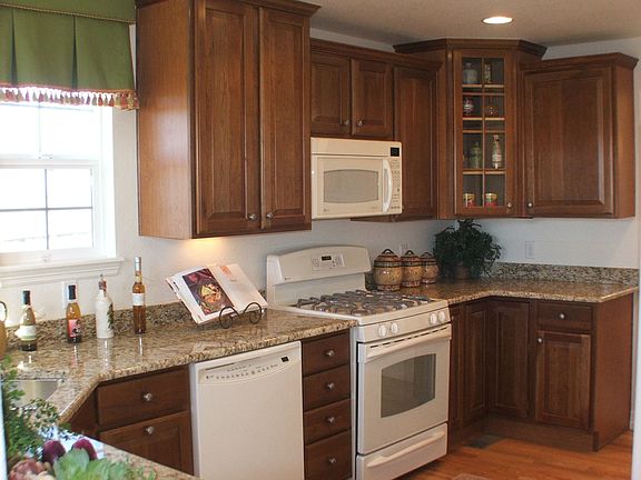 Kitchen has view of GC.