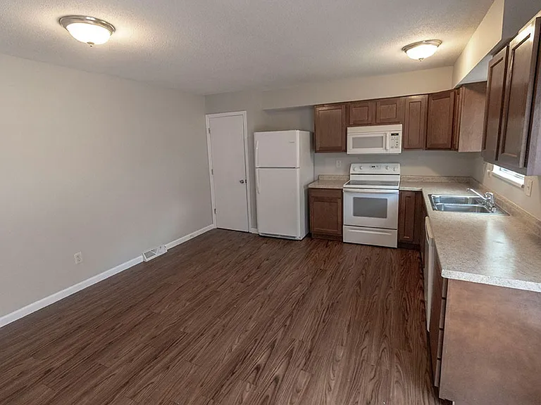 1305 N Golf Blvd #A — Photo 6