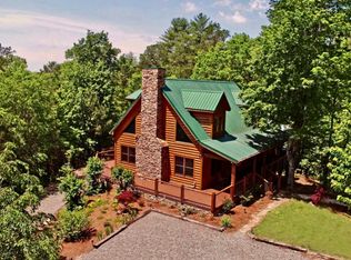 198 White Pine Rdg, Ellijay, GA 30540