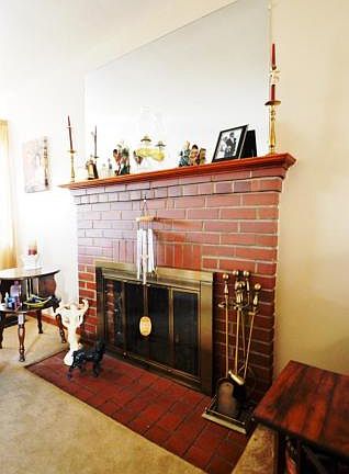 5th image of 1751 Irwin Ave