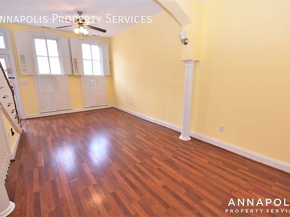 4th image of 17 College Ave