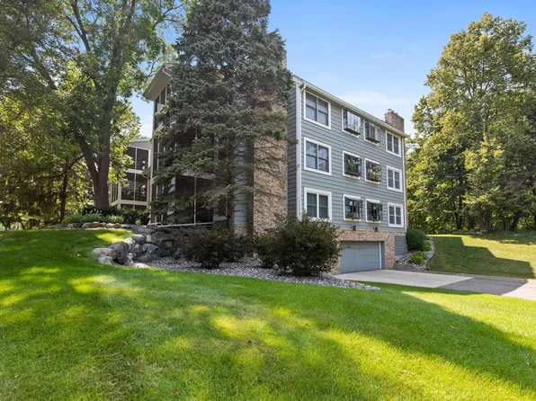 3000 Saint Albans Mill Rd APT 103, Minnetonka, MN 55305