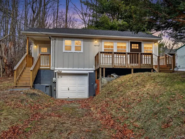 7 Fayer Court, Phillipsport, NY 12790