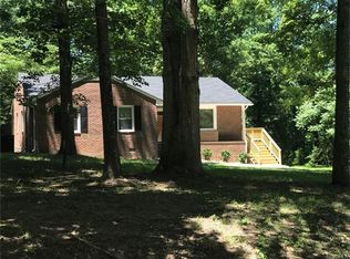 195 Boswell Ln, West Point, VA 23181