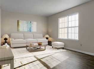 8101 Honeysuckle Lake Dr #18B-8336PL, North Charleston, SC 29420