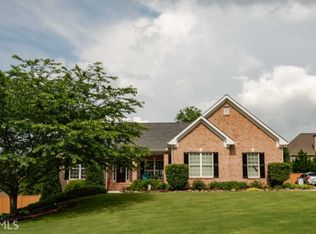 216 Amelia Way, Loganville, GA 30052