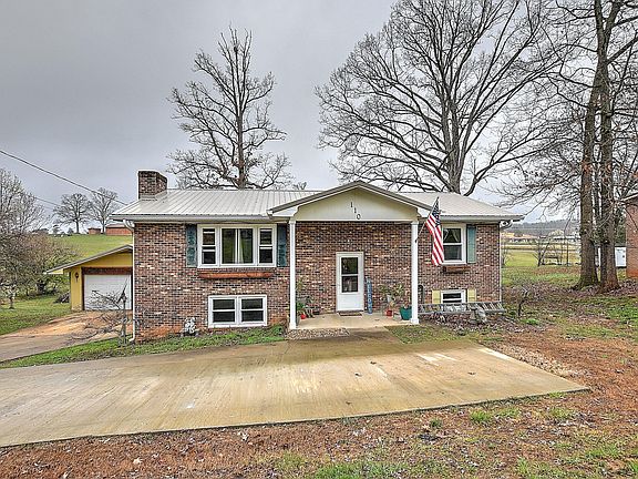 3rd image of 110 Marcella Dr