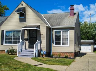7606 Wainstead Dr, Parma, OH