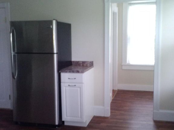 3rd image of 4 Holmes Ave #2