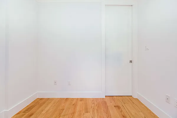 Rented by Nooklyn NYC LLC | media 78