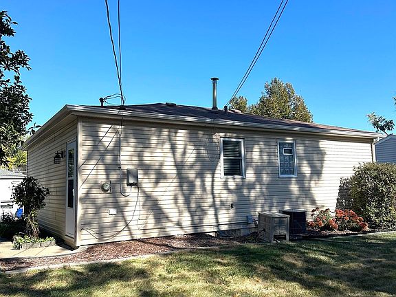 4th image of 7502 Terry Dr