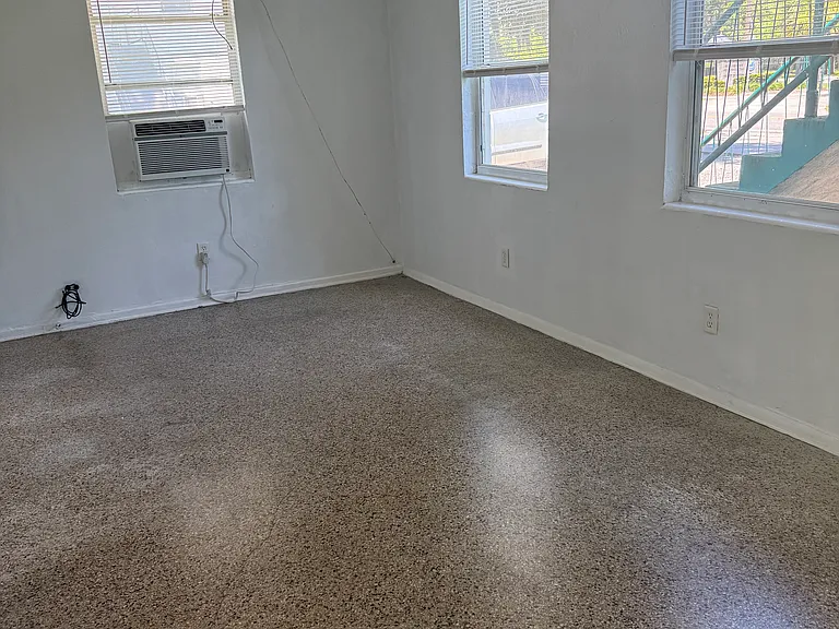 745 Bellevue Ave #1 — Photo 3