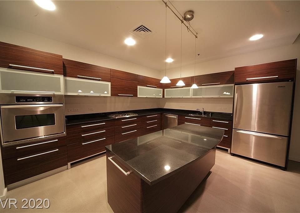 2nd image of 900 S Las Vegas Blvd Unit 1116