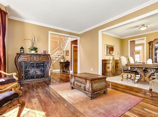 106 Rosemont Dr, Morganville, NJ 07751