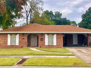 9405 Venus St, River Ridge, LA 70123