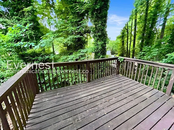 2771 Skyland Dr — Photo 25