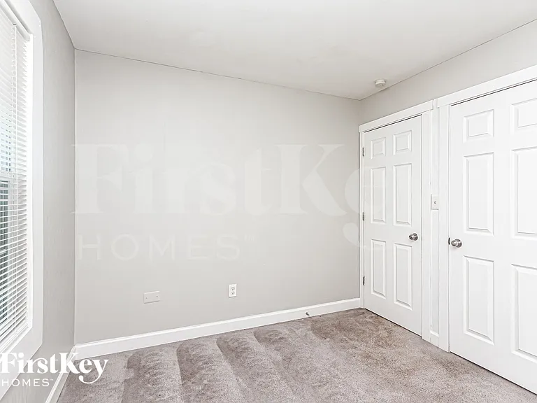 5837 Walsham Way — Photo 11