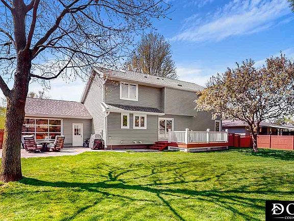 3rd image of 2851 Hogan Ln